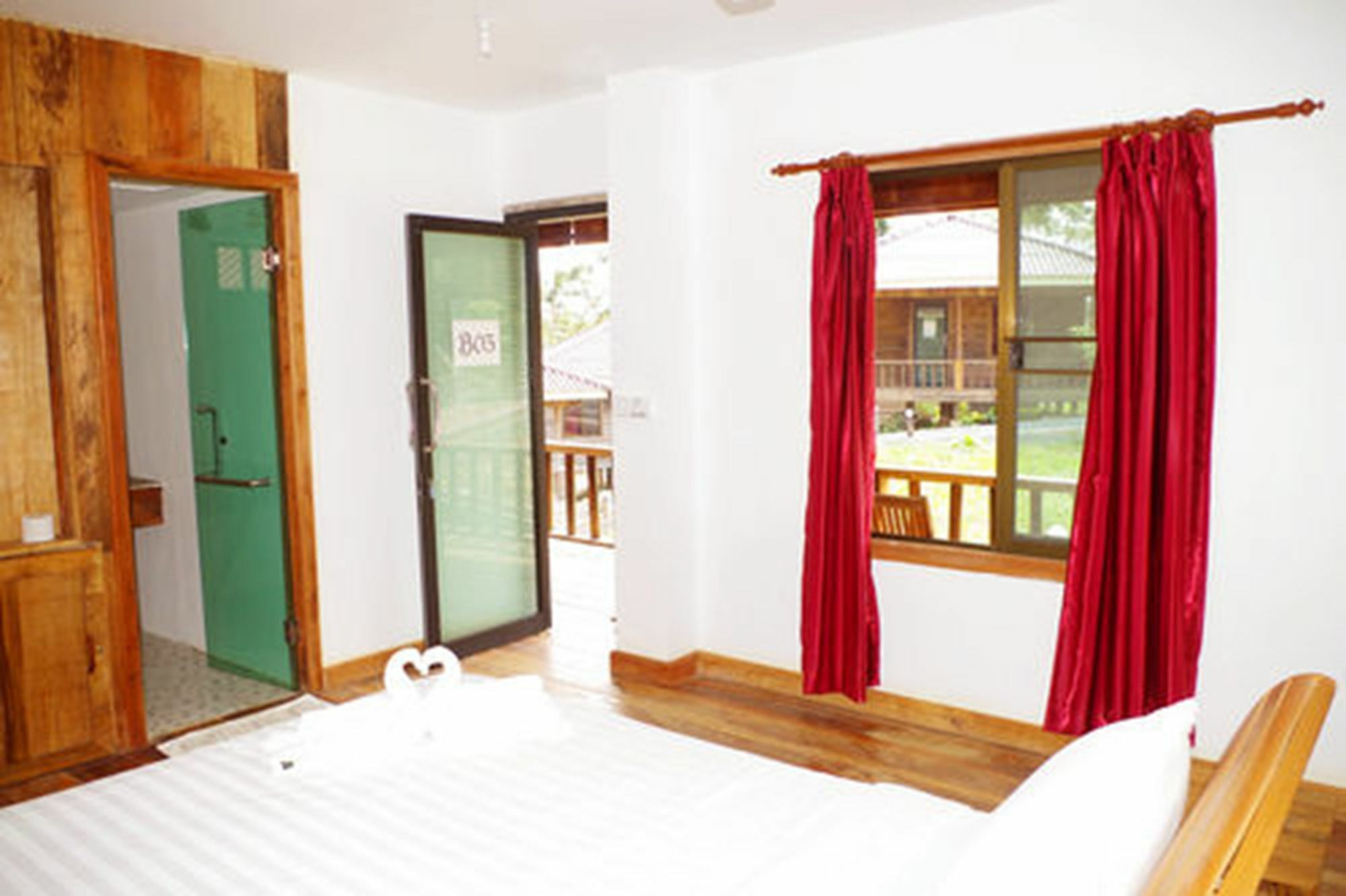 Golden Bungalows Kaoh Touch Exterior photo